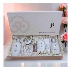 Korea Luxury Skincare_THE WHOO Moisture & Anti-Aging Special 8pcs Set (Balancer, Emulsion, Cream, Cleanser, Peeling Gel, Moisture Anti-Aging Essence + Mini Balancer, Mini Emulsion)