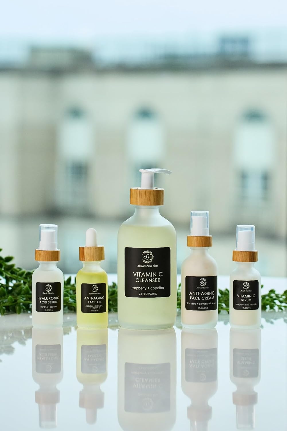 Vitamin C Cleanser (7.8 fl.oz/230ml) | Non Drying Facial Cleanser | Clean Skincare Solution | Natural & Gentle Face Cleanser for Men and Women | For All Skin Types | Luxury Collection - Image 3