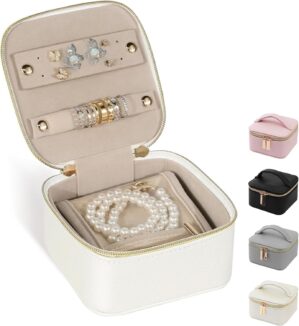 PU Leather Travel Jewelry Organizer Case with 4 Pouches & Handle, Anti-Tangle Storage Box for Necklace, Earrings, Rings, Compact Jewelry Box for Women Gift (Beige)