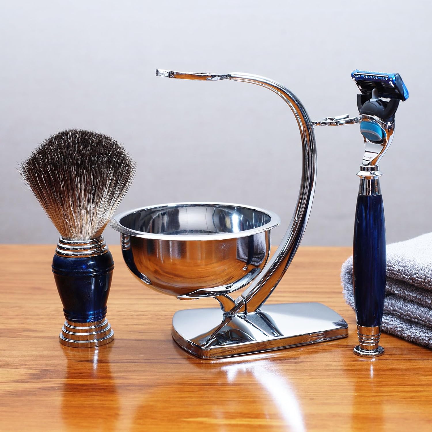 Luxury Shaving Razor Kit for Men with 5-Layer Shave Blade,Badger Hair Shaving Brush and Soap BowL,Unique Shaving Present Tool for Him - Image 9
