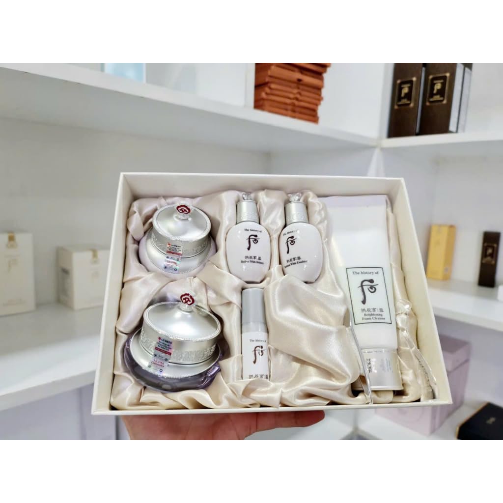 THE WHOO Korea Luxury Skincare RADIANT ULTIMATE CORRECTOR CREAM 50ml. Smooth and Moisturizing Skin Feeling and Recover Your Skin Flawlessly