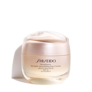 Shiseido Benefiance Wrinkle Smoothing Day Cream – 50 mL – Broad-Spectrum SPF 23 Anti-Aging Moisturizer – Visibly Corrects Wrinkles & Intensely Hydrates – Non-Comedogenic