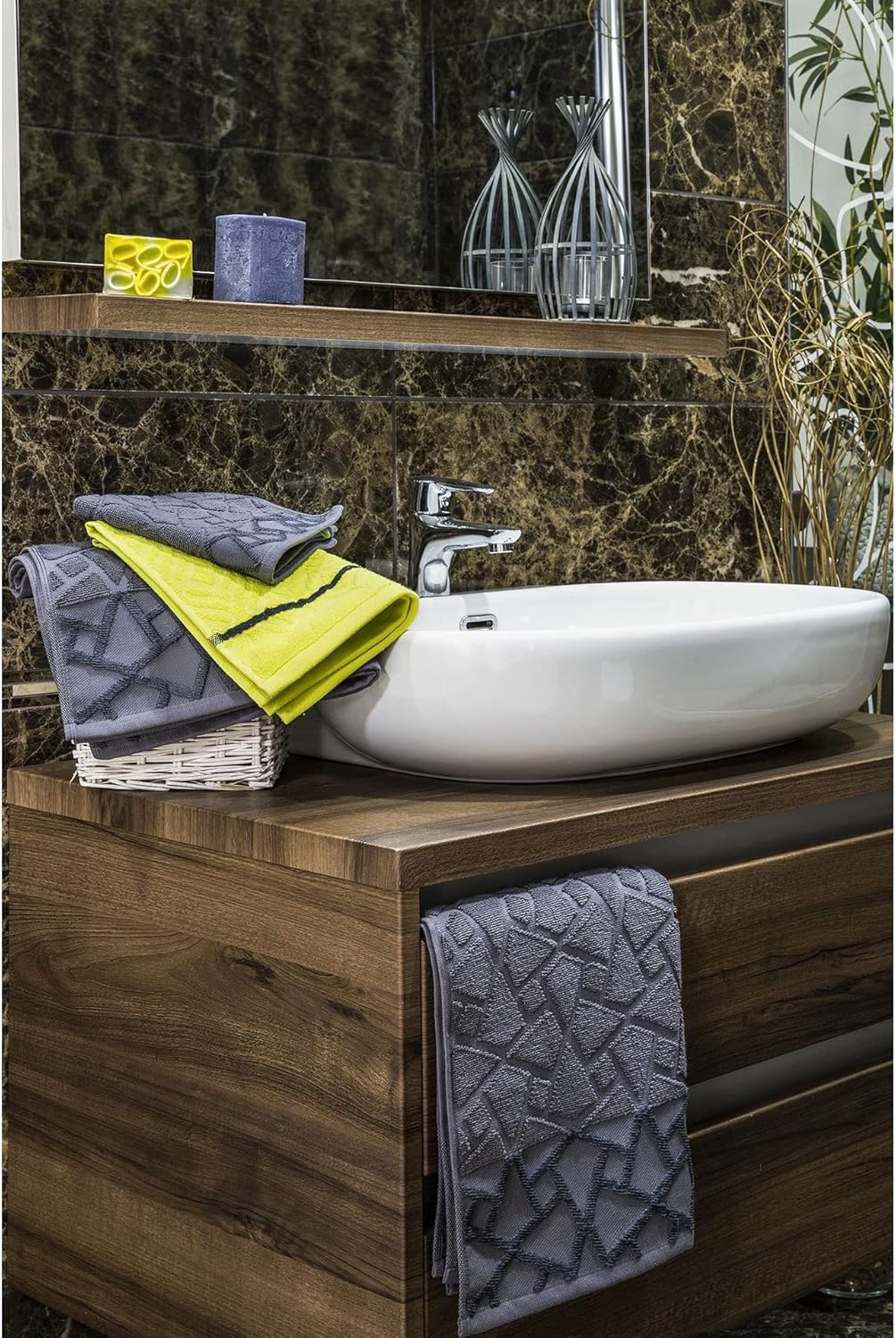 Bathroom Gift Set - Luxury Beauty & Personal Care Bath Kit of 5 - Bath Set Includes 100% Cotton Hand Towel, Fingertip Towel, Wash Cloth, French Vanilla Scented Candle & Jasmine Soap Bar - Image 9