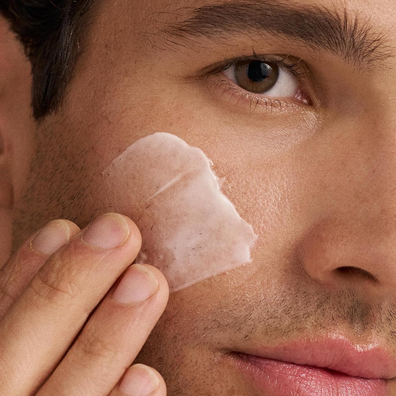 Dermalogica Active Moist Face Moisturizer, Oil-Free Lightweight Daily Hydrating Lotion, Helps Improve Skin Texture and Combat Surface Dehydration for Women and Men - Image 6